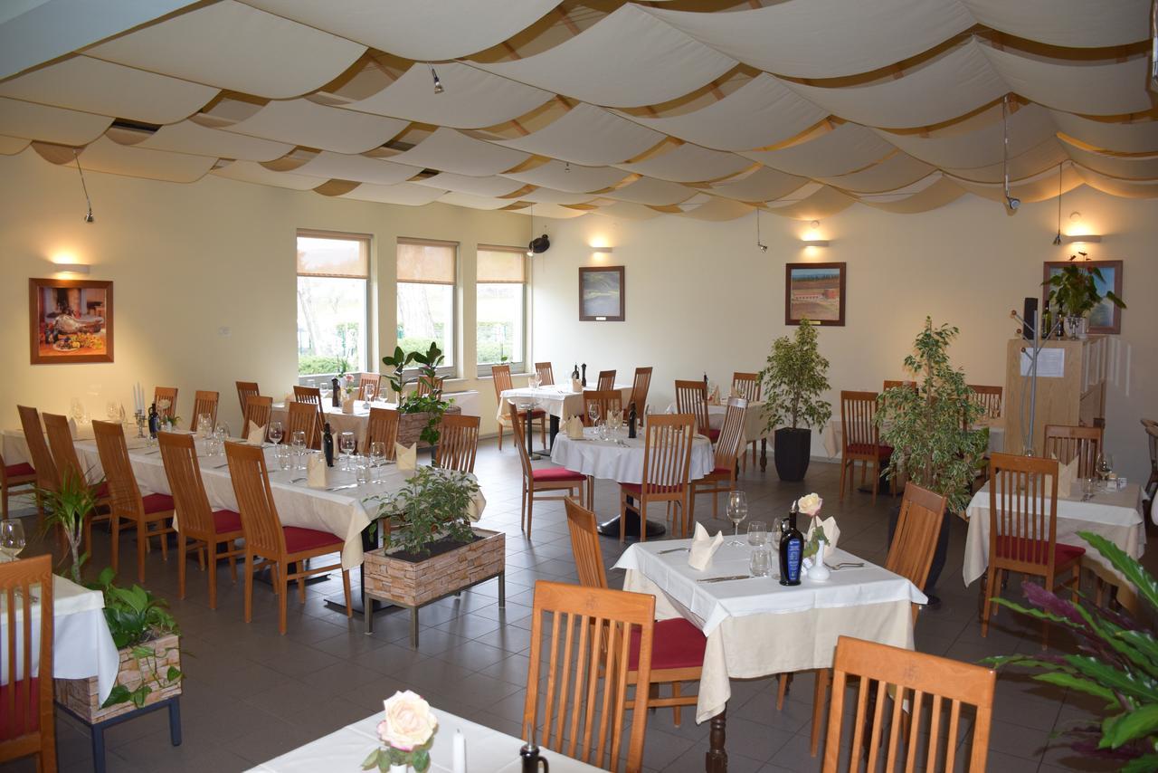 Restaurant Bric Dekani Dış mekan fotoğraf